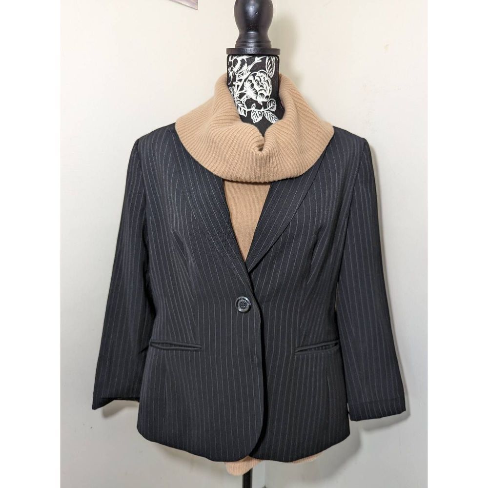 Style & Co. Pin striped Women's Blazer Sz 16